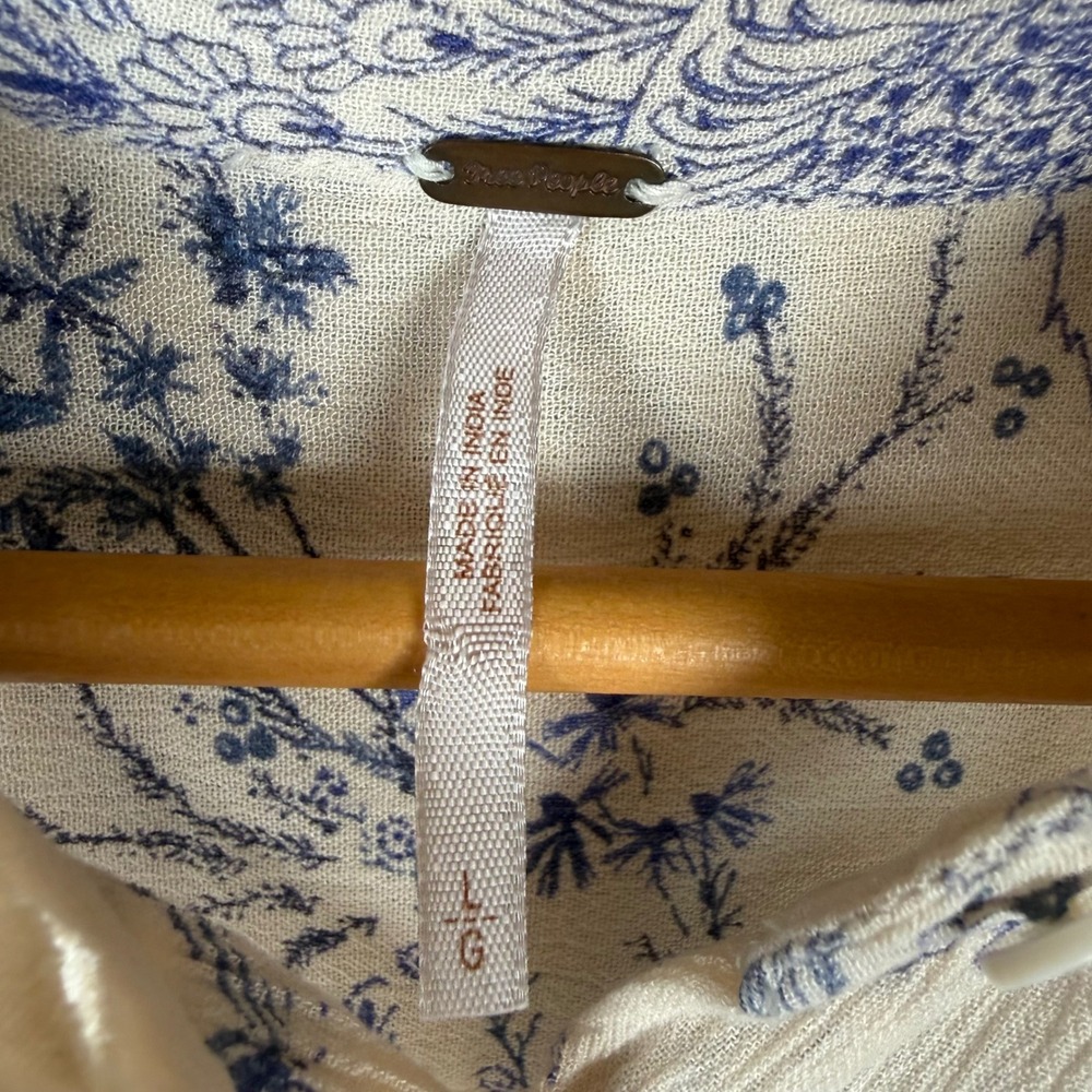 Free People Metallic Blooms Top Womens Large Blue Toile Floral Boho Botanical - Picture 3 of 6